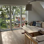 Exclusive On The Waterfront Apartman Hadsund