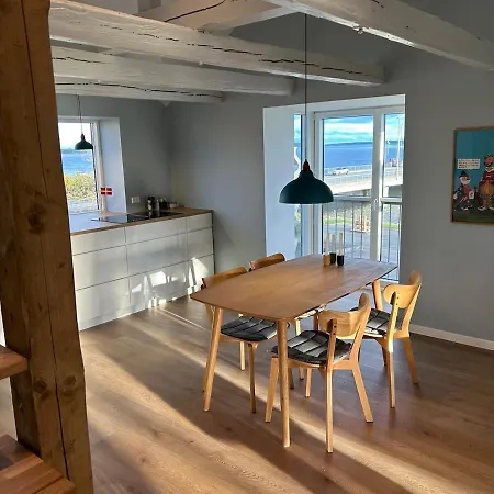 Exclusive On The Waterfront * Hadsund